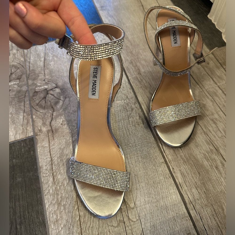 Brand New Steve Madden Gorgeous Rhinestone Heels with Clear Block 10 - Picture 8 of 17